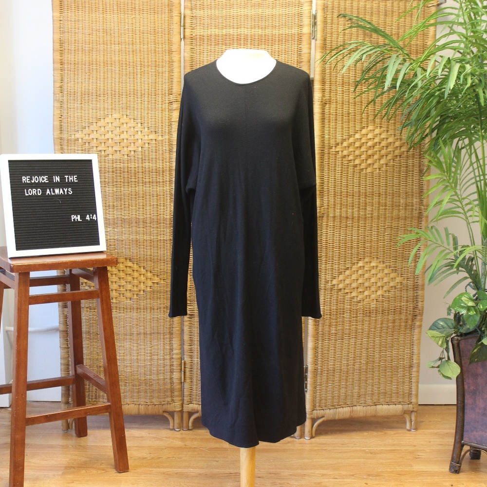 European Lagenlook Minimalist LS Black Midi Dress
